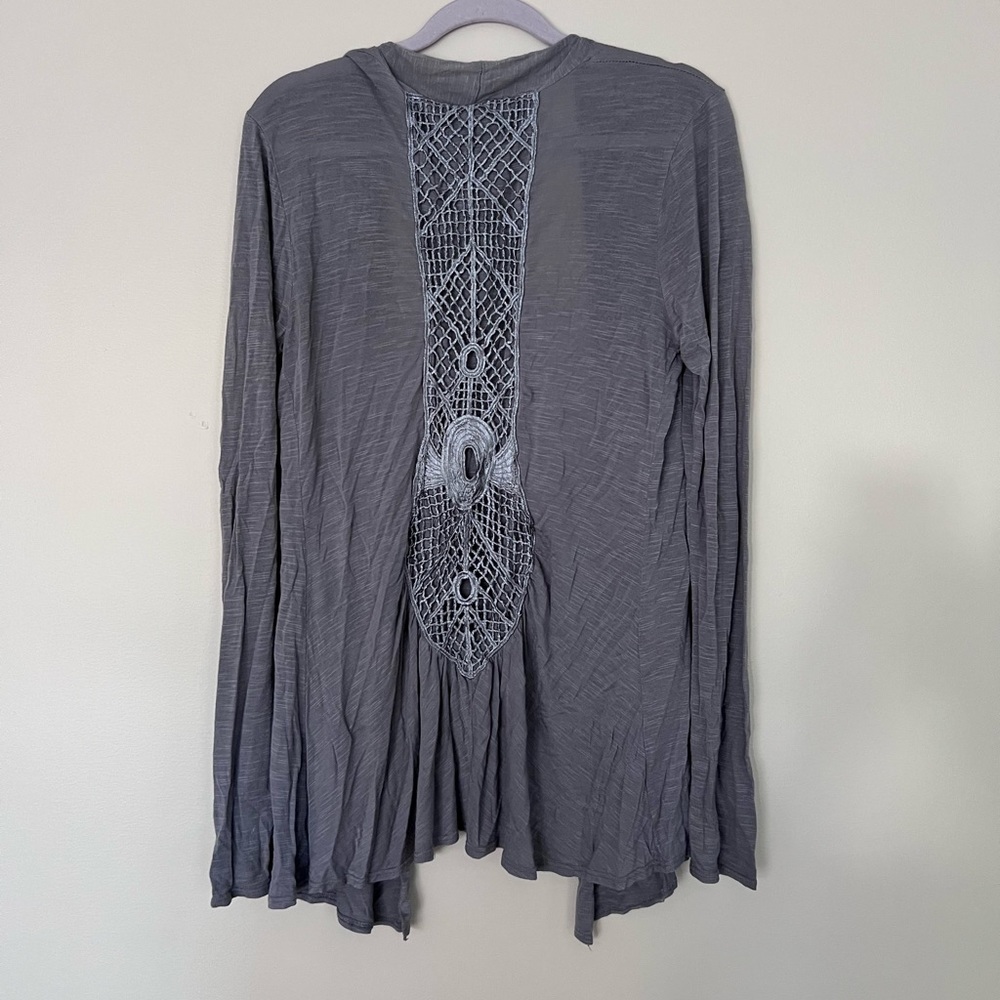 Gray ruched cardigan. Robin K. Size Small